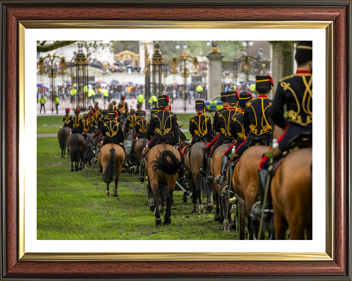 British Army King’s Troop ride through Green Park London Photo Print Wall Art Military Decor Posters, Prints, & Visual Artwork Hampshire Prints 10 x 8 Classic Frame Yes
