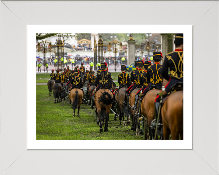 British Army King’s Troop ride through Green Park London Photo Print Wall Art Military Decor Posters, Prints, & Visual Artwork Hampshire Prints 10 x 8 White Frame Yes