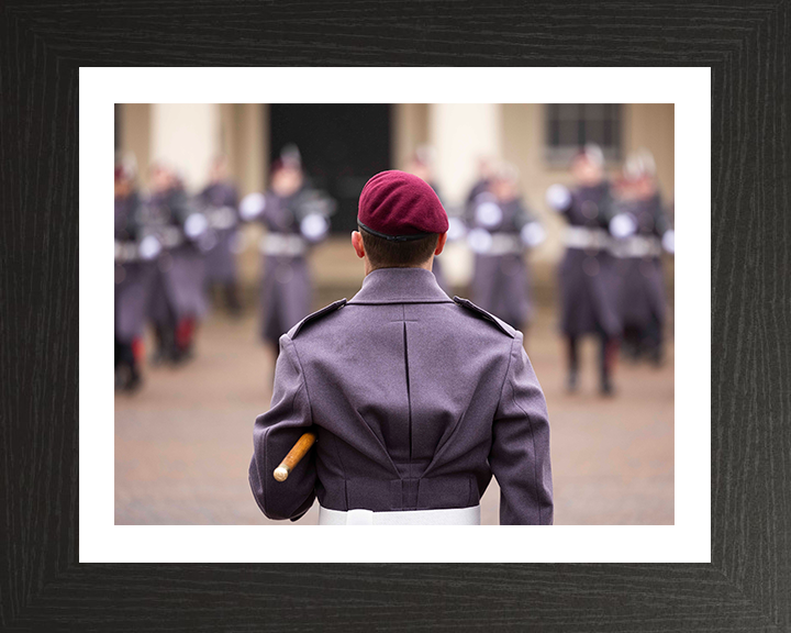 British Army Parachute regiment on parade Photo Print Wall Art Military Decor Poster Posters, Prints, & Visual Artwork Hampshire Prints 10 x 8 Black Frame Yes