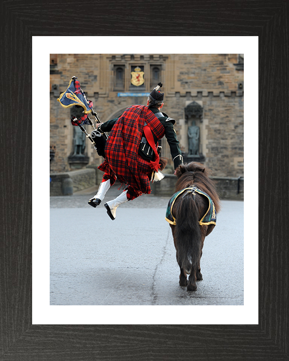 Royal Regiment of Scotland Mascot and Crossed Swords Piper Photo Print - British Army Posters, Prints, & Visual Artwork Hampshire Prints 10 x 8 Black Frame Yes