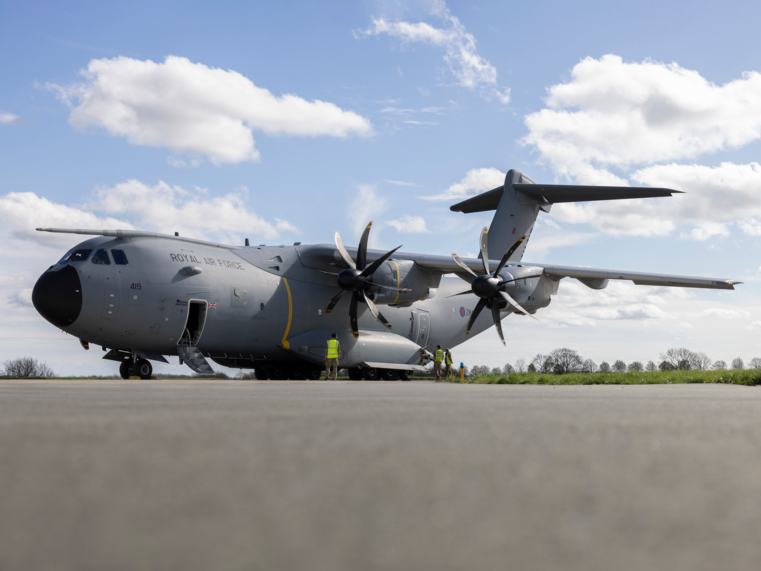 RAF Atlas A400M At RAF Wittering Photo Print Royal Air Force Wall Art Aviation Decor Posters, Prints, & Visual Artwork Hampshire Prints 6 x 4 No Frame No