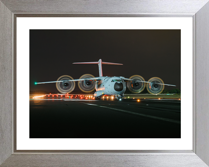 RAF Atlas A400M Powering up 2025 Royal Air Force Aircraft Photo Print Wall Art Aviation Decor UK Posters, Prints, & Visual Artwork Hampshire Prints 10 x 8 Silver Frame Yes