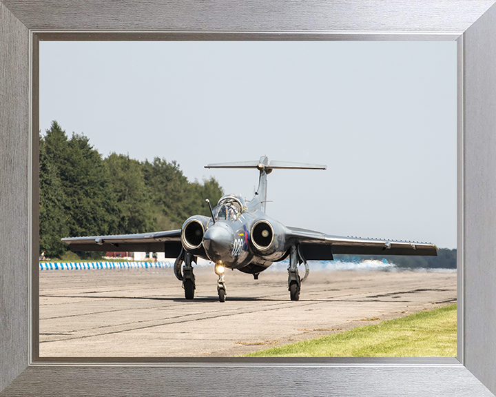RAF Buccaneer S2B Taking off 2019 Royal Air Force Aircraft Photo Print Wall Art Aviation Decor UK Posters, Prints, & Visual Artwork Hampshire Prints 10 x 8 Silver Frame No