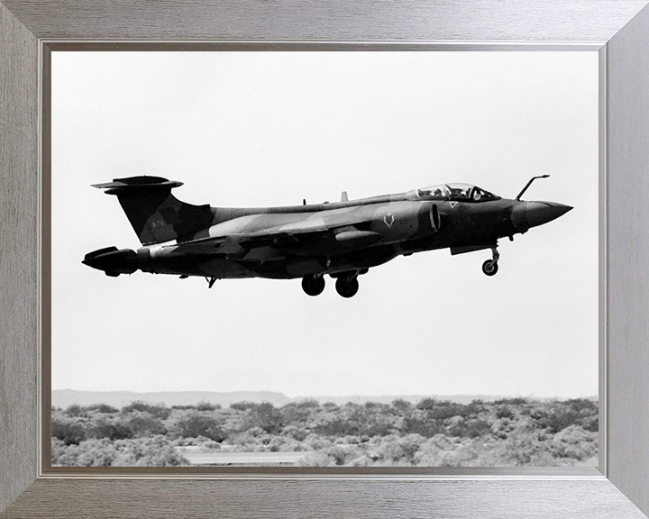 RAF Buccaneer S2B in Flight 1981 Photo Print Royal Air Force Aircraft Wall Art Aviation Decor Posters, Prints, & Visual Artwork Hampshire Prints 10 x 8 Silver Frame No