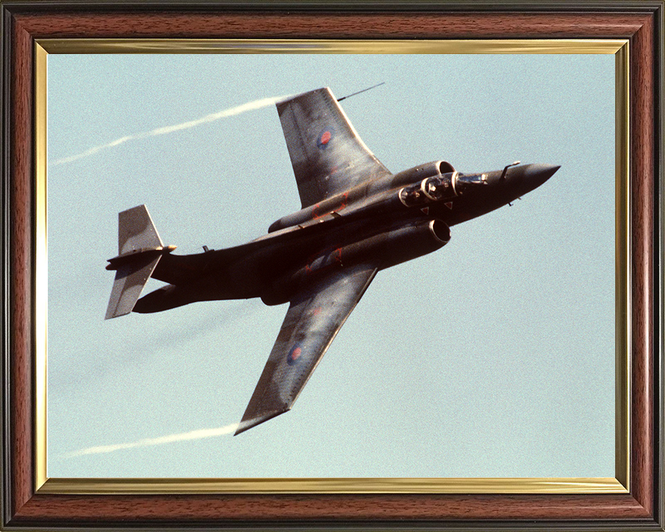 RAF Buccaneer S2b in flight Photo Print Royal Air Force Aircraft Wall Art Aviation Decor Poster Posters, Prints, & Visual Artwork Hampshire Prints 10 x 8 Classic Frame No
