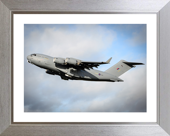 RAF C17 Globemaster III After Takeoff 2013 Royal Air Force Aircraft Photo Print Wall Art Aviation Decor UK Posters, Prints, & Visual Artwork Hampshire Prints 10 x 8 Silver Frame Yes