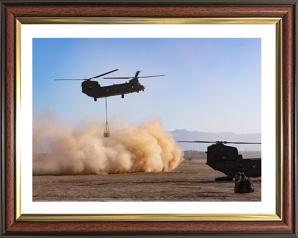 RAF Chinook helicopter carrying an underslung load Photo Print Royal Air Force Aircraft Wall Art Aviation Decor Posters, Prints, & Visual Artwork Hampshire Prints 10 x 8 Classic Frame Yes
