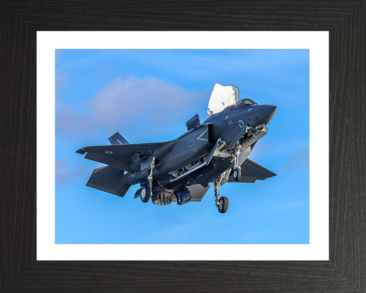 RAF F-35B Lightning vertical Takeoff Photo Print Royal Air Force Aircraft Wall Art Aviation Decor Posters, Prints, & Visual Artwork Hampshire Prints 10 x 8 Black Frame Yes