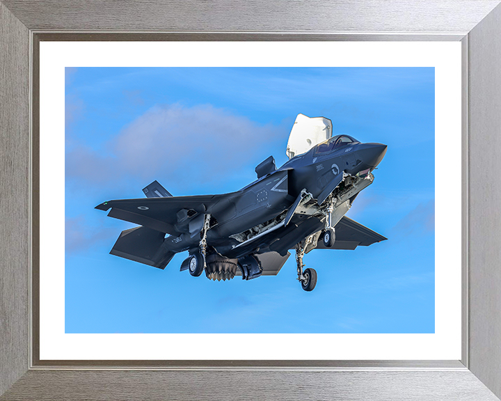 RAF F-35B Lightning vertical Takeoff Photo Print Royal Air Force Aircraft Wall Art Aviation Decor Posters, Prints, & Visual Artwork Hampshire Prints 10 x 8 Silver Frame Yes