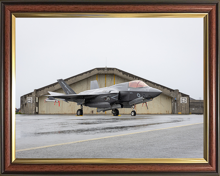 RAF F-35B Lightning in front of a hanger Photo Print Royal Air Force Aircraft Wall Art Aviation Decor Posters, Prints, & Visual Artwork Hampshire Prints 10 x 8 Classic Frame No