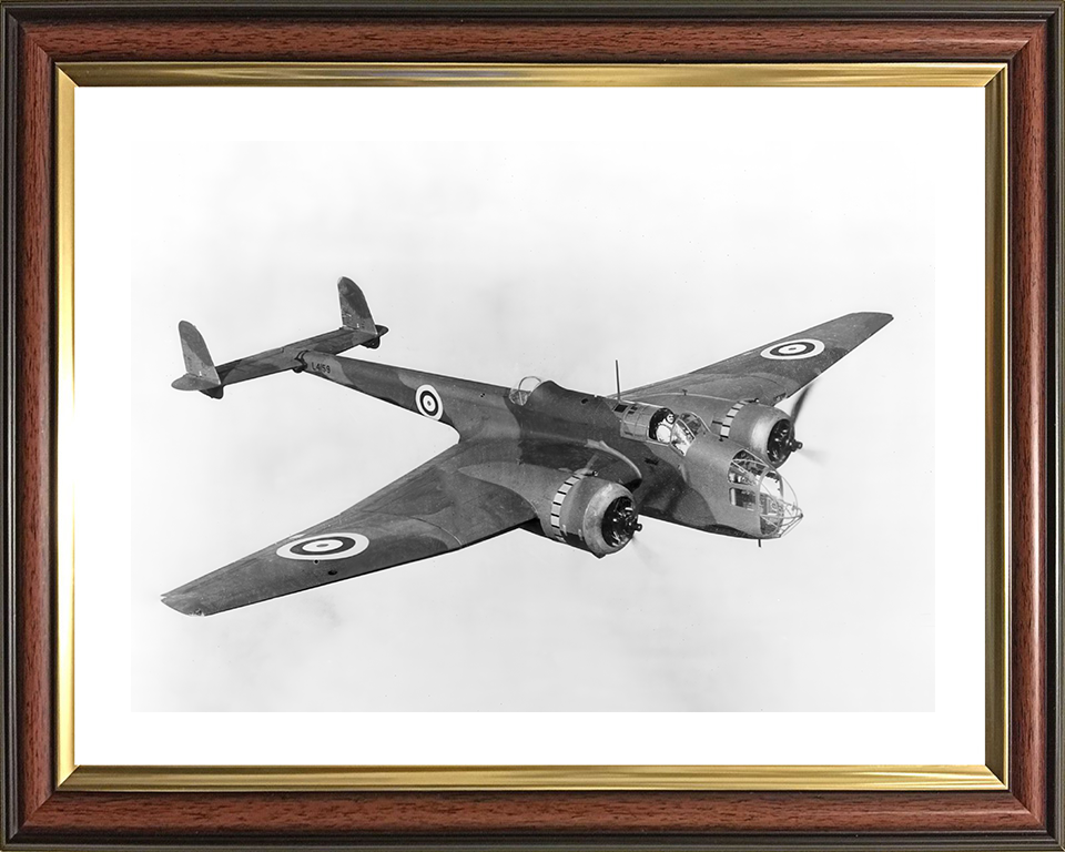 RAF Handley Page H.P.52 Hampden Mk 1 in flight Photo Print Royal Air Force Aircraft Wall Art Aviation Decor Posters, Prints, & Visual Artwork Hampshire Prints 10 x 8 Classic Frame Yes