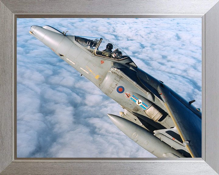 RAF Harrier GR7 Jet Cockpit Closeup Photo Print Royal Air Force Aircraft Wall Art Aviation Decor Posters, Prints, & Visual Artwork Hampshire Prints 10 x 8 Silver Frame No