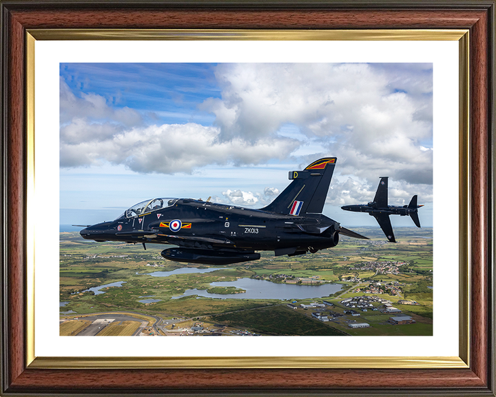 RAF Hawk T2 aircraft in flight Photo Print Royal Air Force Aircraft Wall Art Aviation Decor Posters, Prints, & Visual Artwork Hampshire Prints 10 x 8 Classic Frame Yes