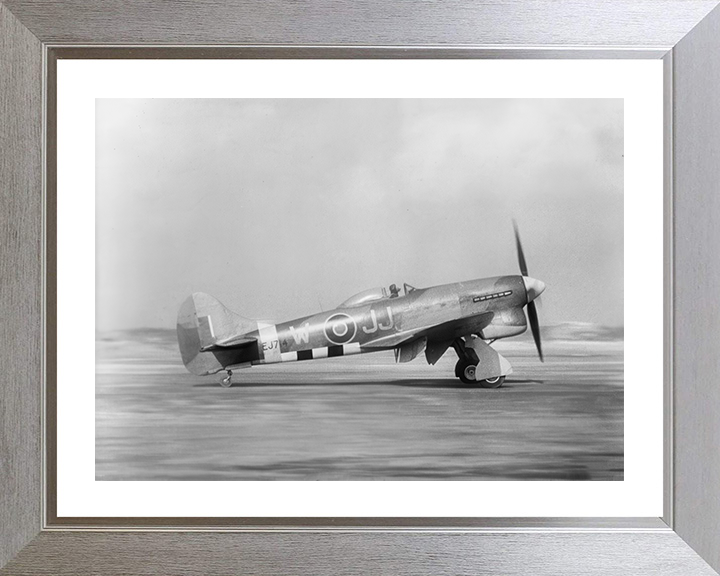 RAF Hawker Tempest Mark V Photo Print Royal Air Force Aircraft Wall Art Aviation Decor Posters, Prints, & Visual Artwork Hampshire Prints 10 x 8 Silver Frame Yes