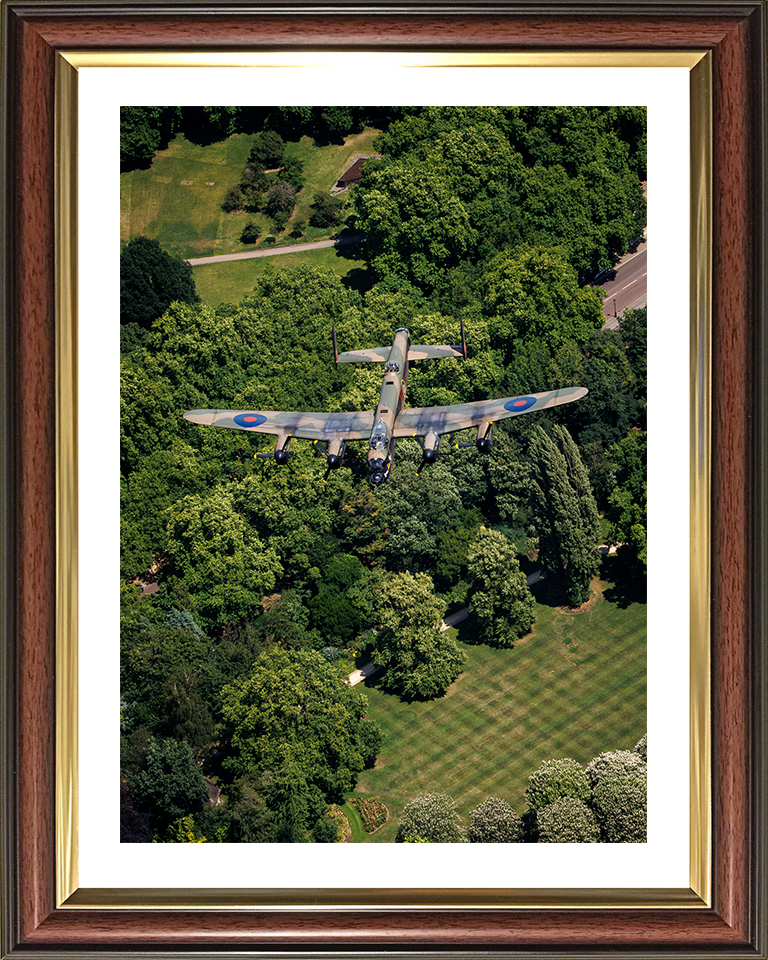 RAF Lancaster Bomber Over Buckingham Palace Photo Print Royal Air Force Aircraft Wall Art Aviation Decor Posters, Prints, & Visual Artwork Hampshire Prints 10 x 8 Classic Frame Yes