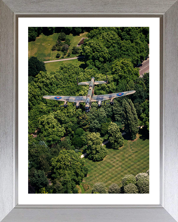RAF Lancaster Bomber Over Buckingham Palace Photo Print Royal Air Force Aircraft Wall Art Aviation Decor Posters, Prints, & Visual Artwork Hampshire Prints 10 x 8 Silver Frame Yes
