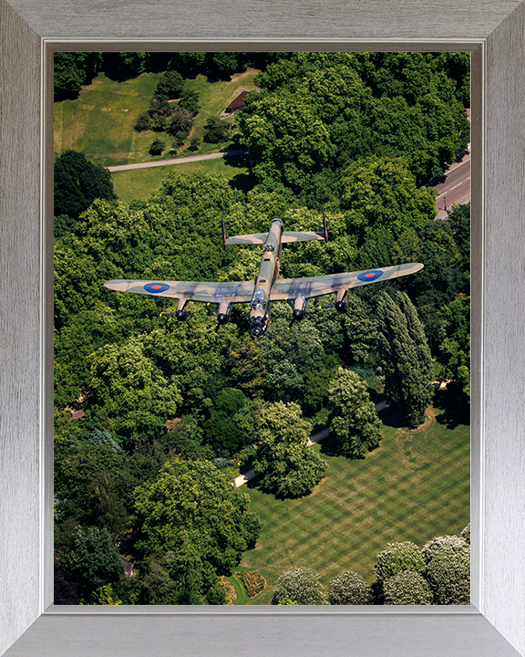 RAF Lancaster Bomber Over Buckingham Palace Photo Print Royal Air Force Aircraft Wall Art Aviation Decor Posters, Prints, & Visual Artwork Hampshire Prints 10 x 8 Silver Frame No