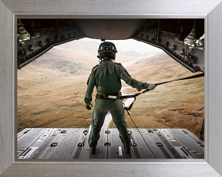 RAF Load Master Ramp Riding 2025 Royal Air Force RAF Aviation Photo Print Wall Art Aviation Decor UK Posters, Prints, & Visual Artwork Hampshire Prints 10 x 8 Silver Frame No