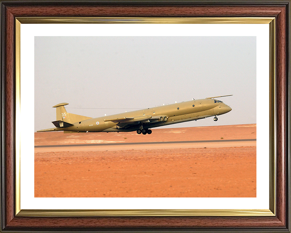 RAF Nimrod MR2 Taking off Photo Print Royal Air Force Aircraft Wall Art Aviation Decor Posters, Prints, & Visual Artwork Hampshire Prints 10 x 8 Classic Frame Yes