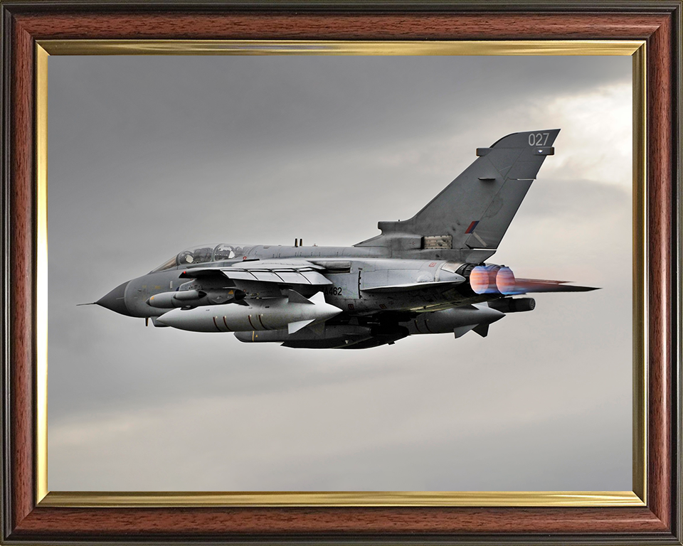 RAF Tornado GR4 Jet in Flight Photo Print Royal Air Force Aircraft Wall Art Aviation Decor Posters, Prints, & Visual Artwork Hampshire Prints 10 x 8 Classic Frame No