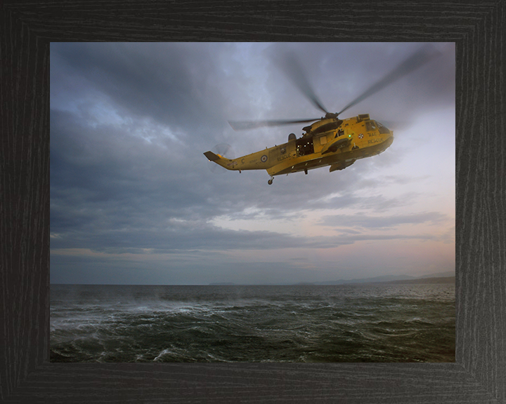 RAF (SAR) Sea King Helicopter Piloted by Prince William Photo Print Royal Air Force Aircraft Wall Art Aviation Decor Posters, Prints, & Visual Artwork Hampshire Prints 10 x 8 Black Frame No