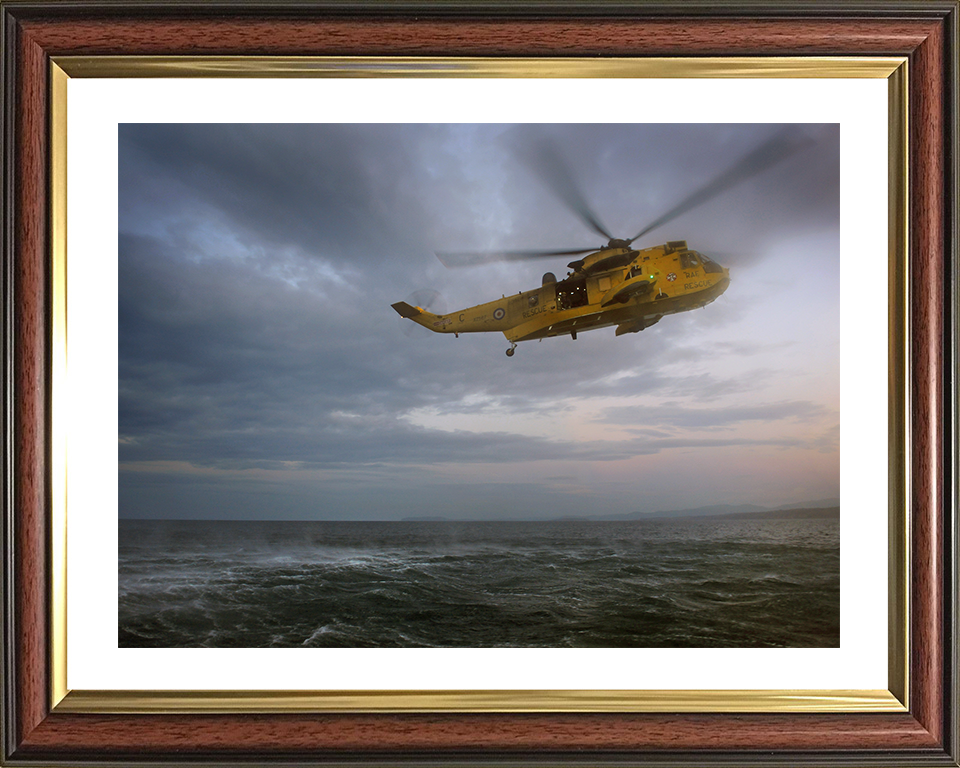 RAF (SAR) Sea King Helicopter Piloted by Prince William Photo Print Royal Air Force Aircraft Wall Art Aviation Decor Posters, Prints, & Visual Artwork Hampshire Prints 10 x 8 Classic Frame Yes