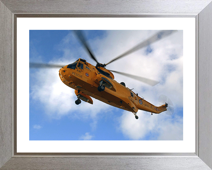 RAF (SAR) Sea King Helicopter From Below 2007 Photo Print Royal Air Force Aircraft Wall Art Aviation Decor Posters, Prints, & Visual Artwork Hampshire Prints 10 x 8 Silver Frame Yes