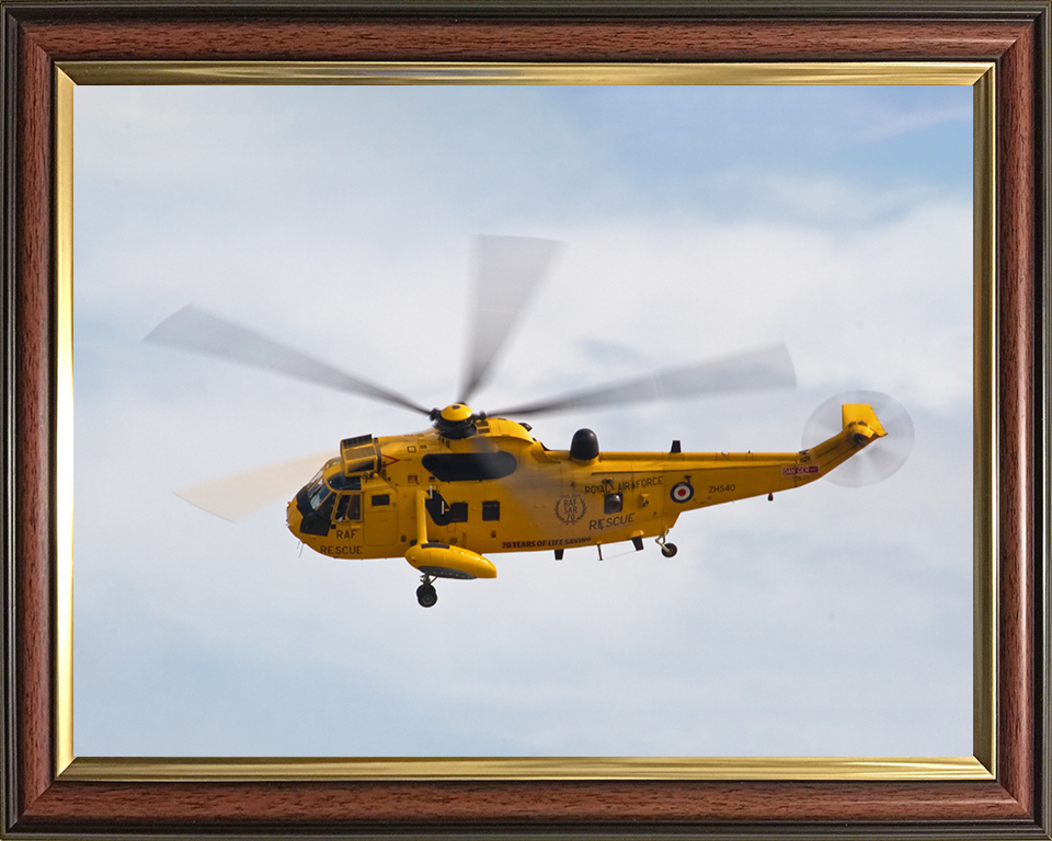 RAF Search and Rescue (SAR) Sea King Helicopter 2011 Photo Print Royal Air Force Aircraft Wall Art Decor Posters, Prints, & Visual Artwork Hampshire Prints 10 x 8 Classic Frame No