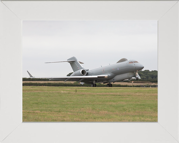 RAF Sentinel Landing Photo Print Royal Air Force Aircraft Wall Art Aviation Decor Poster Posters, Prints, & Visual Artwork Hampshire Prints 10 x 8 White Frame No