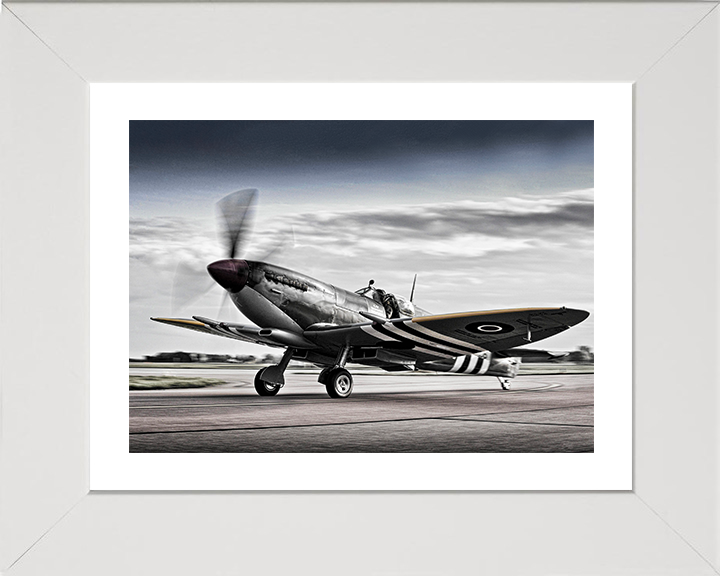 RAF Supermarine Spitfire at RAF Coningsby 2013 Royal Air Force Aircraft Photo Print Wall Art Aviation Decor UK Posters, Prints, & Visual Artwork Hampshire Prints 10 x 8 White Frame Yes