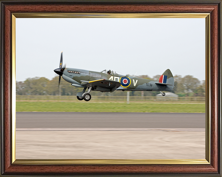 RAF Spitfire Takeoff Photo Print Royal Air Force Aircraft Wall Art Aviation Decor Poster Posters, Prints, & Visual Artwork Hampshire Prints 10 x 8 Classic Frame No