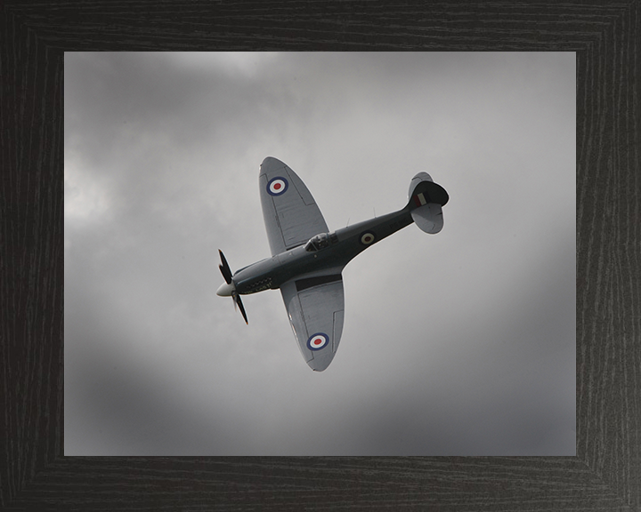 RAF Supermarine Spitfire in Flight over RAF Shawbury Royal Air Force Aircraft Photo Print Wall Art Aviation Decor UK Posters, Prints, & Visual Artwork Hampshire Prints 10 x 8 Black Frame No