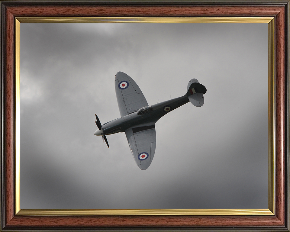RAF Supermarine Spitfire in Flight over RAF Shawbury Royal Air Force Aircraft Photo Print Wall Art Aviation Decor UK Posters, Prints, & Visual Artwork Hampshire Prints 10 x 8 Classic Frame No
