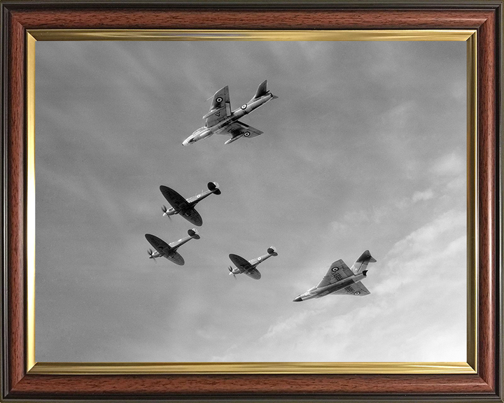 RAF Spitfire Retirement Flyover 1957 Photo Print Royal Air Force Aircraft Wall Art Aviation Decor Posters, Prints, & Visual Artwork Hampshire Prints 10 x 8 Classic Frame No