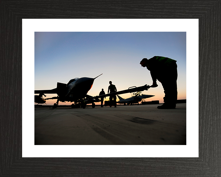 RAF Tornado GR4 Being Prepared for a Sortie Photo Print Royal Air Force Aircraft Wall Art Aviation Decor Posters, Prints, & Visual Artwork Hampshire Prints 10 x 8 Black Frame Yes