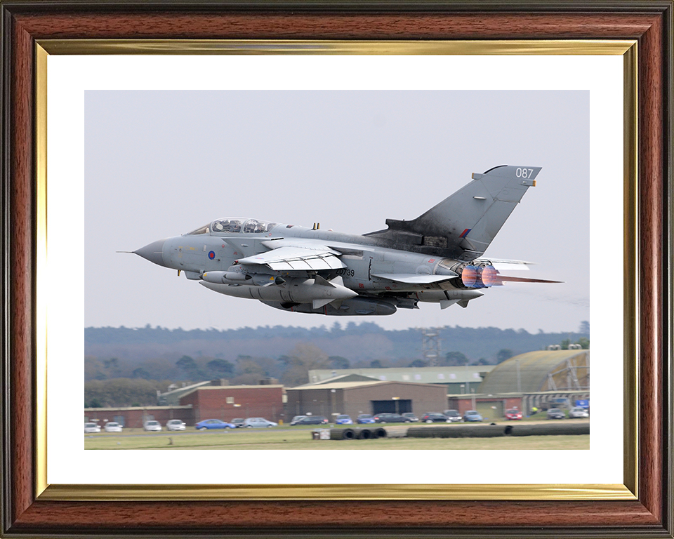 RAF Tornado GR4 Leaves RAF Marham 2011 Photo Print Royal Air Force Aircraft Wall Art Aviation Decor Posters, Prints, & Visual Artwork Hampshire Prints 10 x 8 Classic Frame Yes