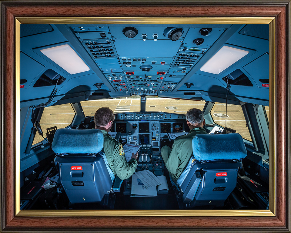 RAF Voyager Cockpit With Pilots 2020 Photo Print Royal Air Force Wall Art Decor Poster Posters, Prints, & Visual Artwork Hampshire Prints 10 x 8 Classic Frame No