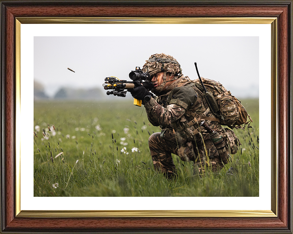 British Army Rifleman with rifle Photo Print Wall Art Military Decor Poster Posters, Prints, & Visual Artwork Hampshire Prints 10 x 8 Classic Frame Yes