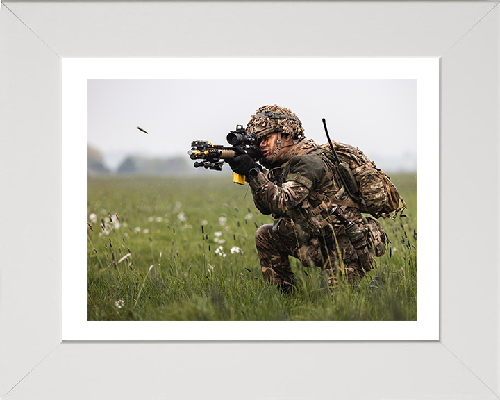 British Army Rifleman with rifle Photo Print Wall Art Military Decor Poster Posters, Prints, & Visual Artwork Hampshire Prints 10 x 8 White Frame Yes
