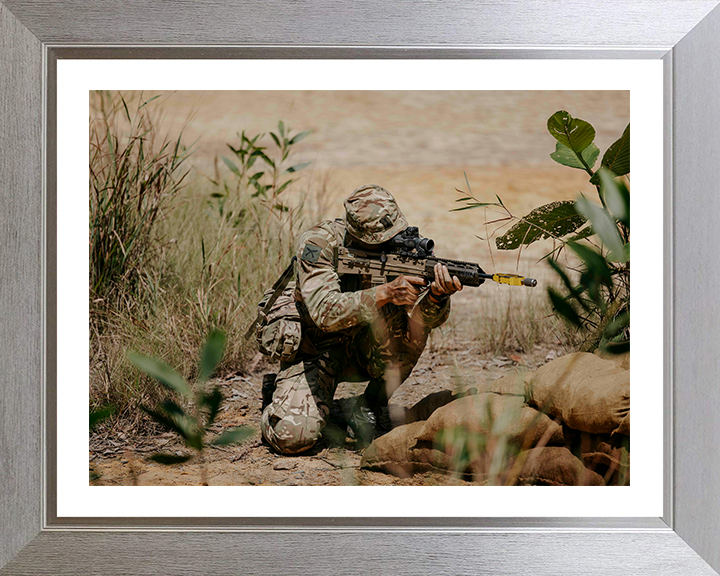 British Army Royal Gurkha Rifleman with rifle Photo Print Wall Art Military Decor Posters, Prints, & Visual Artwork Hampshire Prints 10 x 8 Silver Frame Yes