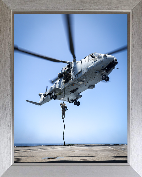Royal Marine Commando Fast Roping from a Merlin Photo Print - 42 Commando Posters, Prints, & Visual Artwork Hampshire Prints 10 x 8 Silver Frame No