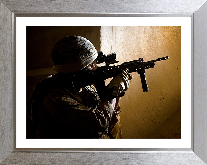 Royal Marine Commando with SA80 Photo Print 42 Commando Marines Wall Art Military Decor UK Posters, Prints, & Visual Artwork Hampshire Prints 10 x 8 Silver Frame Yes