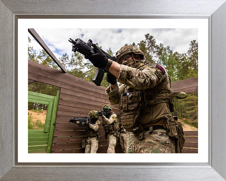 Royal Marine Commandos Battle training Photo Print - 45 Commando Posters, Prints, & Visual Artwork Hampshire Prints 10 x 8 Silver Frame Yes
