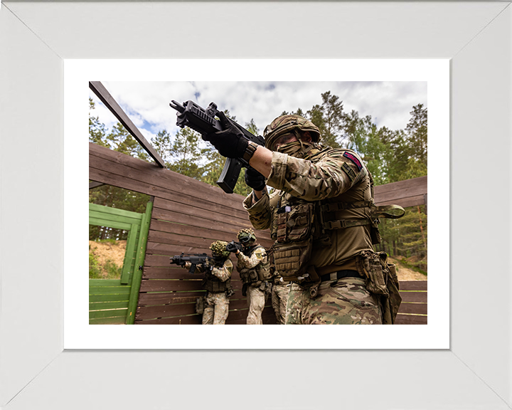 Royal Marine Commandos Battle training Photo Print - 45 Commando Posters, Prints, & Visual Artwork Hampshire Prints 10 x 8 White Frame Yes