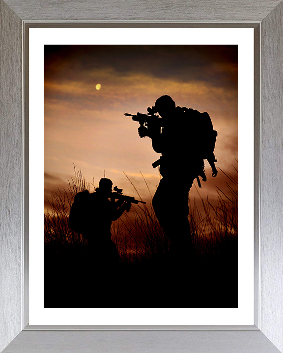 Royal Marine Commandos silhouette Photo Print - 43 Commando Posters, Prints, & Visual Artwork Hampshire Prints 10 x 8 Silver Frame Yes