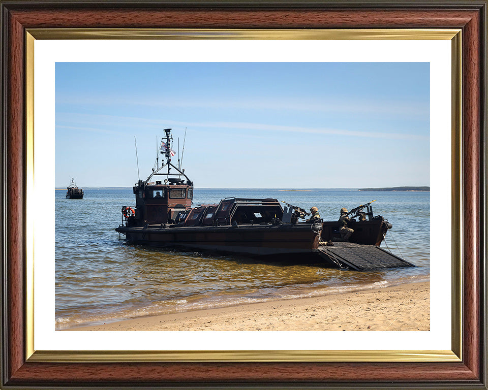 Royal Marine Commandos with Landing Craft Photo Print - 45 Commando Posters, Prints, & Visual Artwork Hampshire Prints 10 x 8 Classic Frame Yes