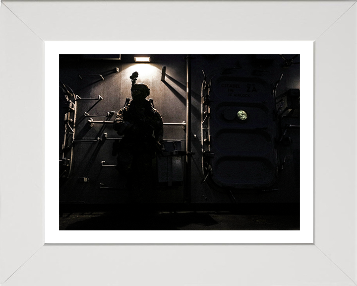 Royal Marines Commando Boarding Team Portrait Photo Print - 42 Commando Posters, Prints, & Visual Artwork Hampshire Prints 10 x 8 White Frame Yes
