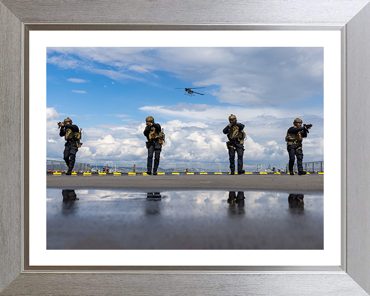 Royal Marines Commando Boarding Team Photo Print - 42 Commando Posters, Prints, & Visual Artwork Hampshire Prints 10 x 8 Silver Frame Yes