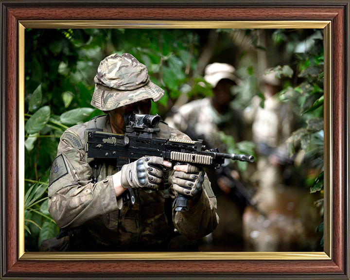 Royal Marines Commando Jungle Warfare Photo Print - 45 Commando Posters, Prints, & Visual Artwork Hampshire Prints 10 x 8 Classic Frame No