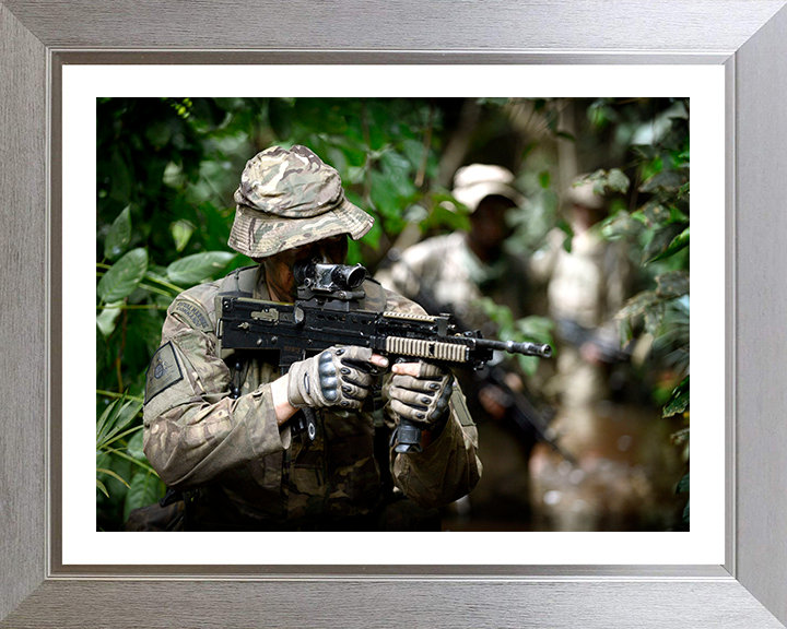 Royal Marines Commando Jungle Warfare Photo Print - 45 Commando Posters, Prints, & Visual Artwork Hampshire Prints 10 x 8 Silver Frame Yes